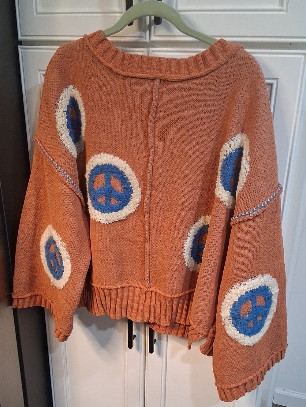 POL Peace Sign Sweater Size Medium - Picture 8 of 8